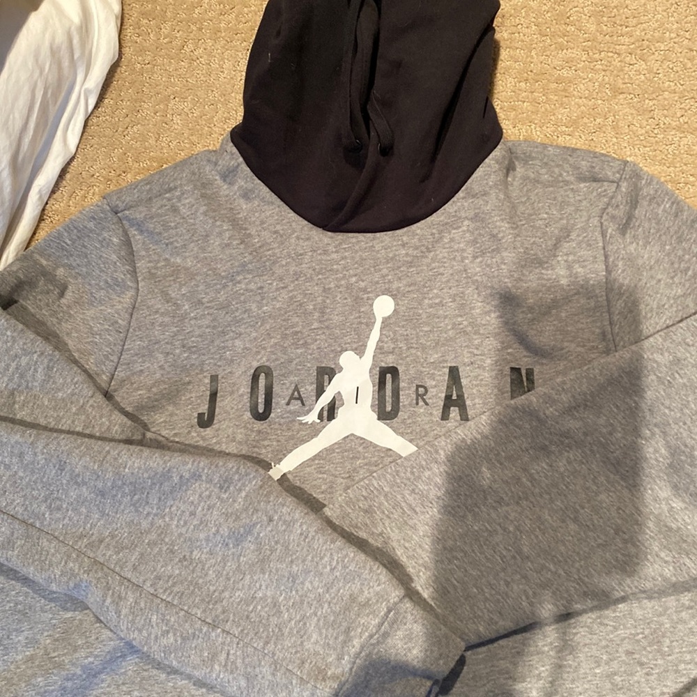 Nike sweatshirt